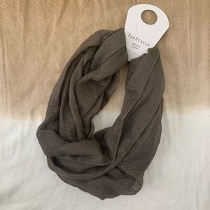 Van Heuson Infinity Scarf